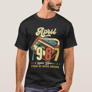 Vintage APRIL 1987 Made in 1987 33rd birthday 33 y T-Shirt