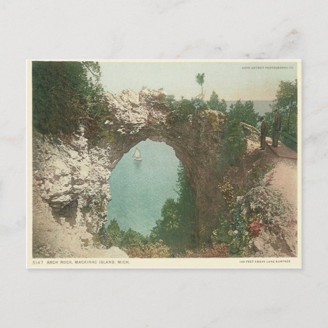 Vintage Arch Rock Mackinac Island Michigan Postcard (Front)