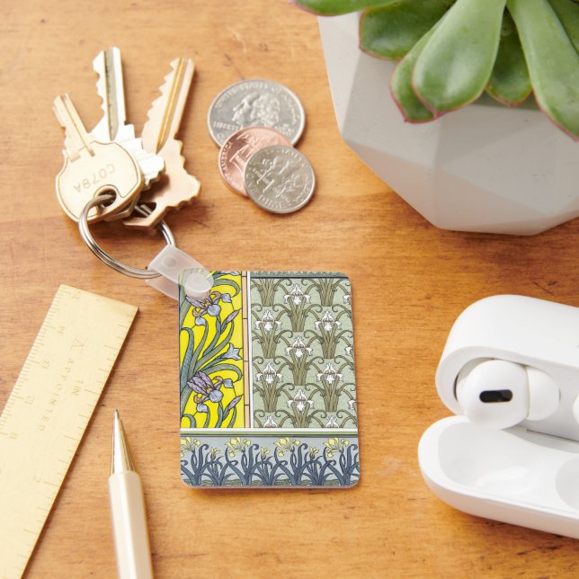 Vintage Art Nouveau, Garden Iris Flowers Key Ring (Desk)
