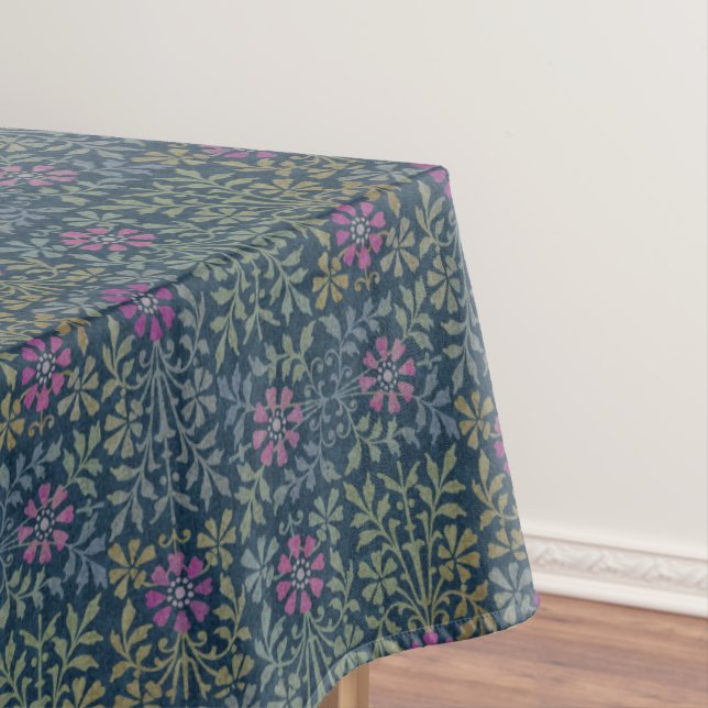 Vintage Arts and Crafts Traditional Floral Tablecloth (In Situ)
