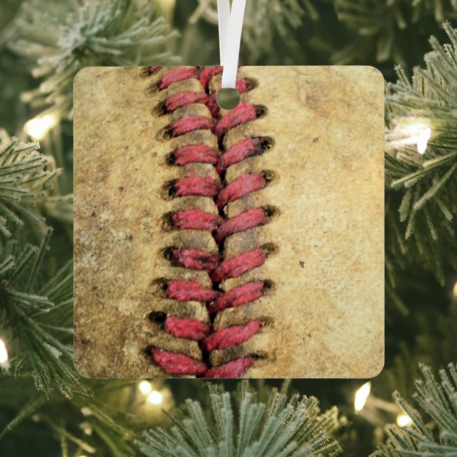 Vintage Baseball Metal Tree Decoration (Insitu)