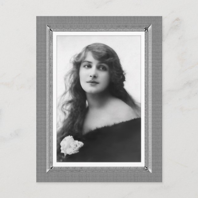 Vintage Beauty - Confidence - in black & white Postcard (Front)
