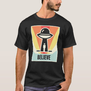 Vintage Believe Alien Ufo T-Shirt