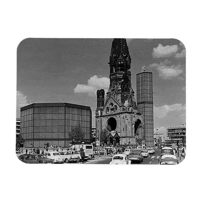 Vintage Berlin Kaiser Wilhelm Memorial church Magnet (Horizontal)