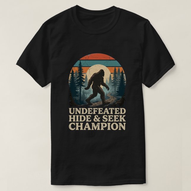 Vintage Bigfoot Mountain Hiking day  T-Shirt (Design Front)