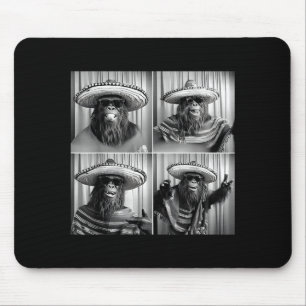 Vintage bigfoot sasquatch selfie photobooth cinco mouse mat