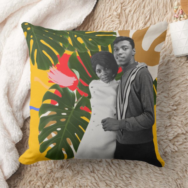 Vintage Black love Cushion (Blanket)