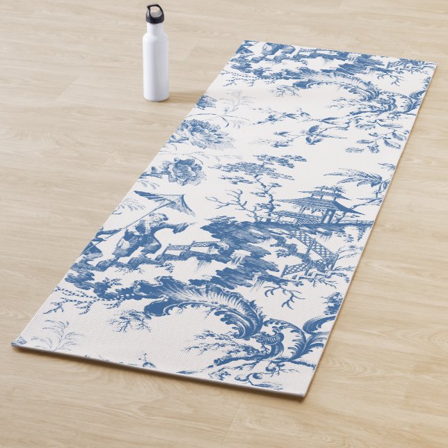 Vintage Blue and White Pagoda Chinoiserie Yoga Mat (In Situ)
