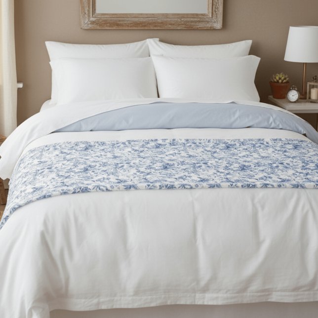 Vintage Blue Floral Toile Elegant Fleece Blanket (Creator Uploaded)