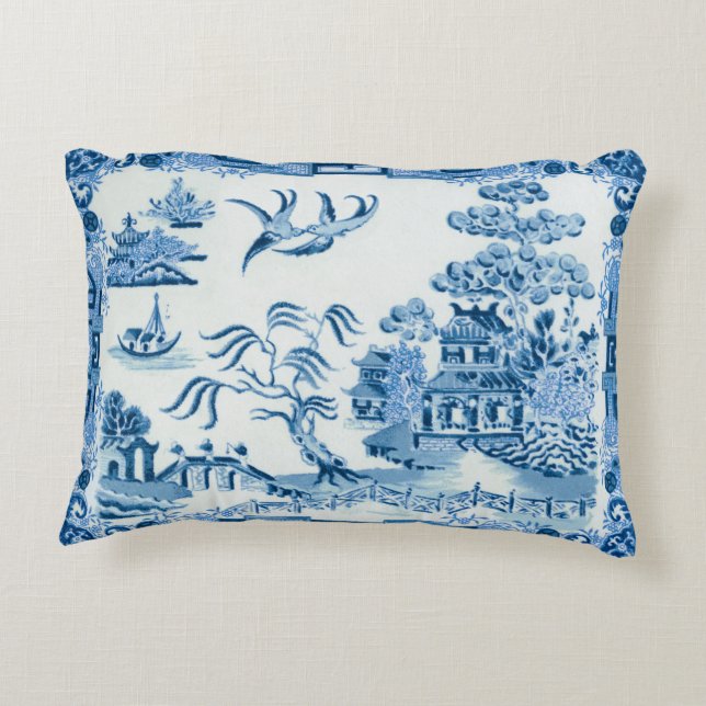 Vintage Blue Willow Accent Pillow (Back)