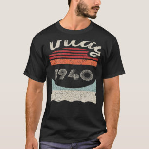 Vintage Born In 1940  82nd Birthday  82 Years Old  T-Shirt