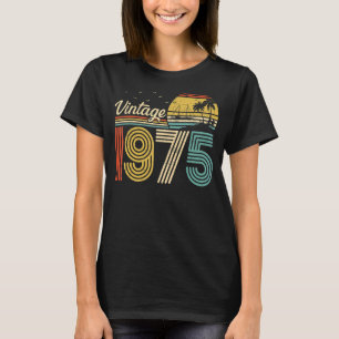 Vintage Born In 1975 48 Years Old Retro 48th Birt T-Shirt
