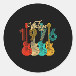 Vintage Born In 1976 50th Birthday 50 Years Old Gu Classic Round Sticker