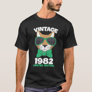 Vintage Born In 1982 Limited Edition 40Th Birthday T-Shirt