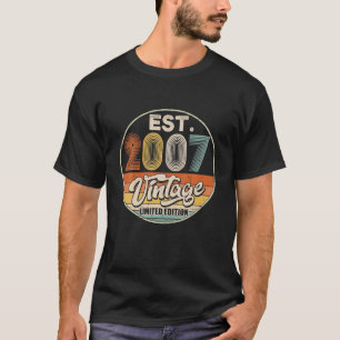Vintage Born In 2007 Birthday Year Party Wedding T-Shirt