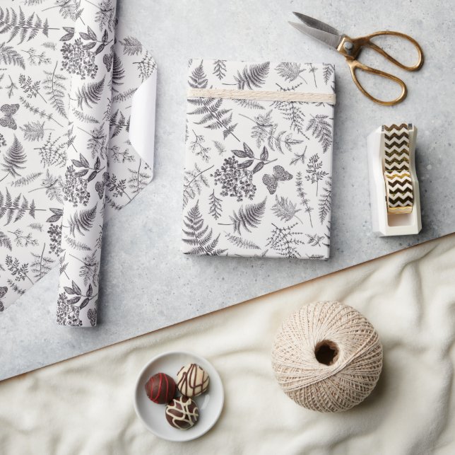 Vintage Botany & Butterfly Pattern Wrapping Paper (Crafts)