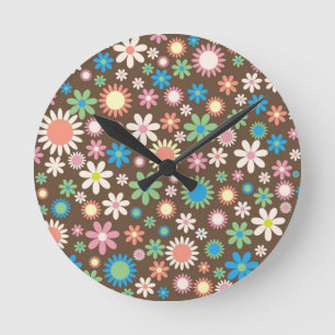 Vintage brown floral daisy retro Spring flowers Round Clock