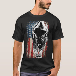 Vintage Buffalo American Flag Bison Patriotic Gift T-Shirt