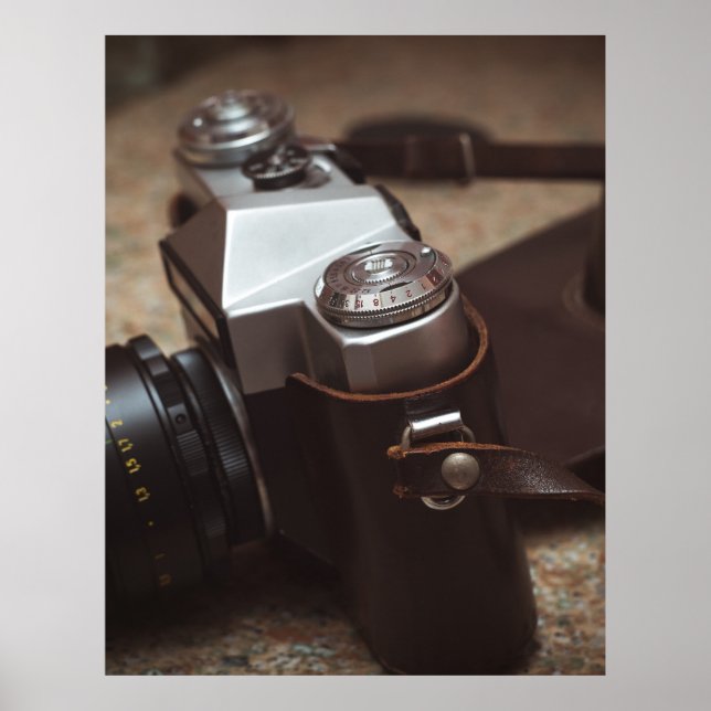 Vintage camera poster (Front)