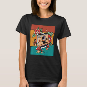 Vintage Camera Retro Photographer T-Shirt