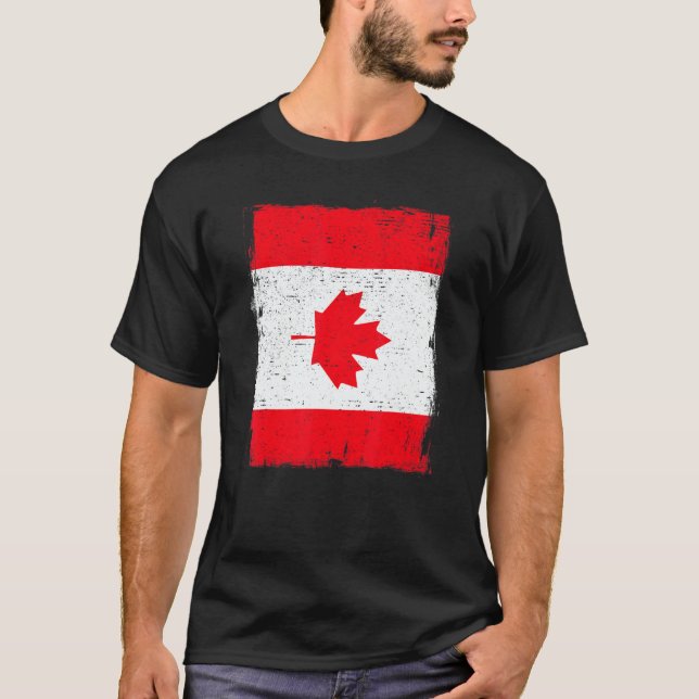 Vintage Canada Flag Heritage Canadian Roots T-Shirt (Front)
