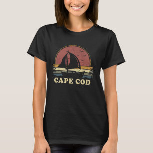 Vintage Cape Cod Sailing Sailboat Summer Boating S T-Shirt