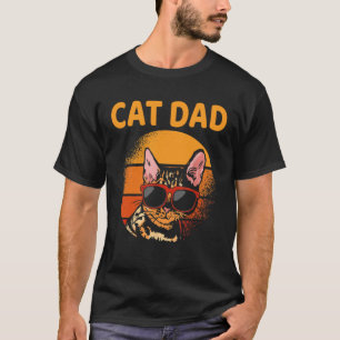 Vintage Cat Dad Retro Style Father's Day Men Cat D T-Shirt