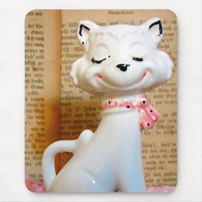 Vintage Cat Mouse Mat (Front)