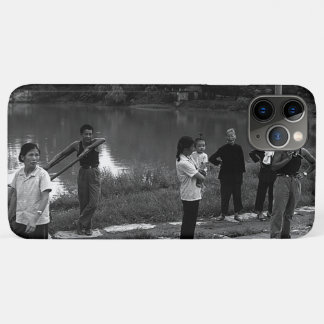 Vintage China Guilin river chinese people iPhone 11 Pro Max Case