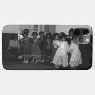 Vintage China Shanghai childcare iPhone 11 Pro Max Case