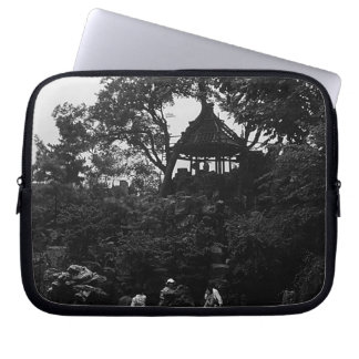Vintage China Shanghai Yuyuan garden Case-Mate iPh Laptop Sleeve