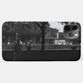 Vintage China Shanghai Yuyuan garden Dianchun hall iPhone 11 Pro Max Case