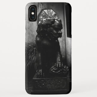 Vintage China Shanghai Yuyuan garden statue iPhone XS Max Case