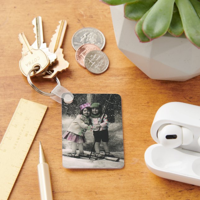 Vintage Christmas, Best Friends on Skis Key Ring (Desk)