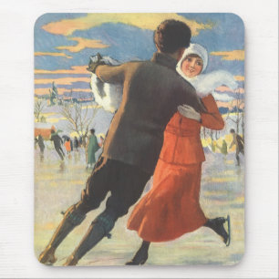 Vintage Christmas, Romantic Couple Ice Skating Mouse Mat