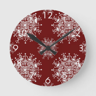 Vintage Christmas Snowflakes Red Blizzard Pattern Round Clock