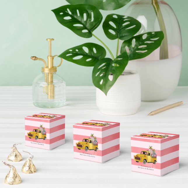 Vintage Christmas Truck Wedding Favour Box (Multiple)