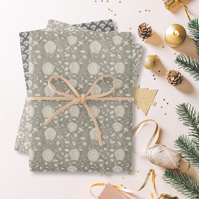 Vintage Christmas  Wrapping Paper Sheet (Creator Uploaded)