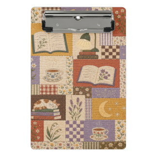 Vintage Cottagecore Quilt Patchwork Books and Flor Mini Clipboard
