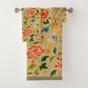 Vintage Crewel Animal Embroidery: Antique Tapestry Bath Towel Set