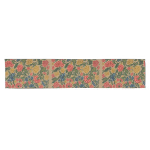 Vintage Crewel Floral Embroidery Pattern Short Table Runner