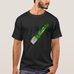 Vintage Cricket Pakistan Flag Pakistani Pride T-Shirt