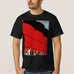 Vintage Cruise Ship Passengers Waving Goodbye T-Shirt