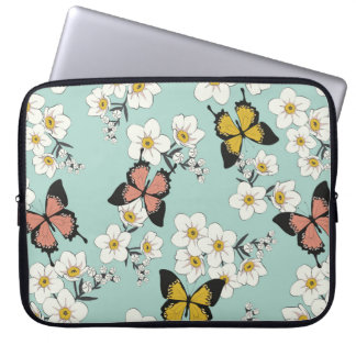 Vintage cute romantic seamless wild flowers patter laptop sleeve