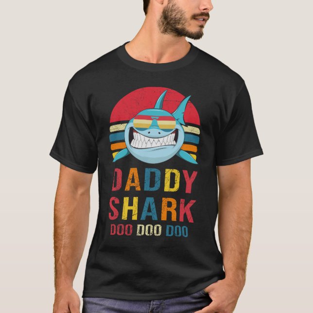 Vintage daddy shark doo doo shirt (Front)