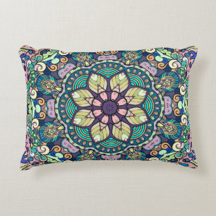 Vintage Damask: Elegant Seamless Pattern Decorative Cushion