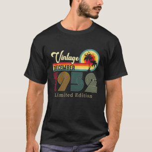 Vintage December 1952 Birthday On The Beach 70Th T-Shirt