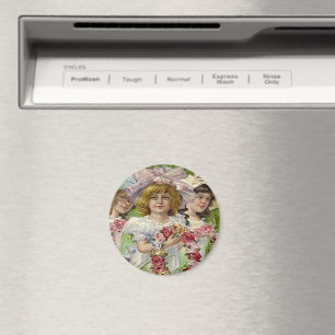 Vintage Decoration Day Girls Magnet