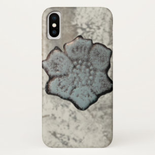 Vintage Distressed Tin Flower Design iPhone X Case