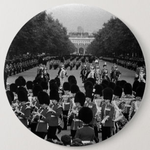Vintage England Guards returning along the Mall 6 Cm Round Badge